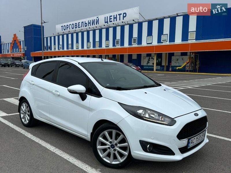 Хэтчбек Ford Fiesta 2016 в Луцке Хэтчбек Ford Fiesta 2016 в Луцке