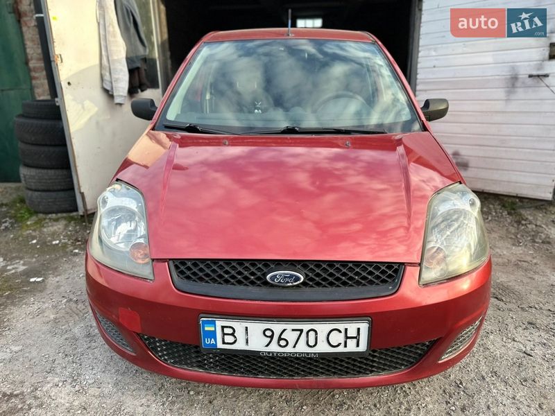 Хэтчбек Ford Fiesta 2008 в Полтаве