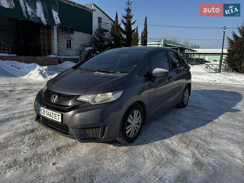 Хэтчбек Honda Fit 2014 в Чернигове Хэтчбек Honda Fit 2014 в Чернигове