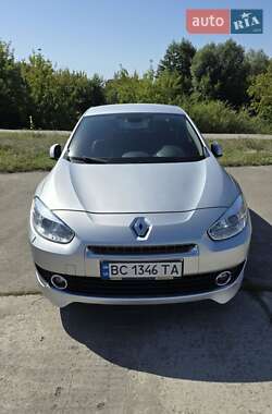 Седан Renault Fluence 2012 в Нетешине