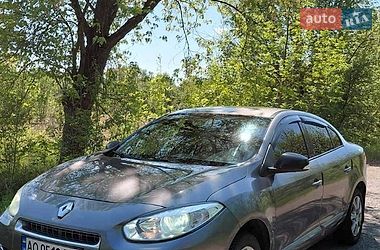 Седан Renault Fluence 2011 в Ужгороде