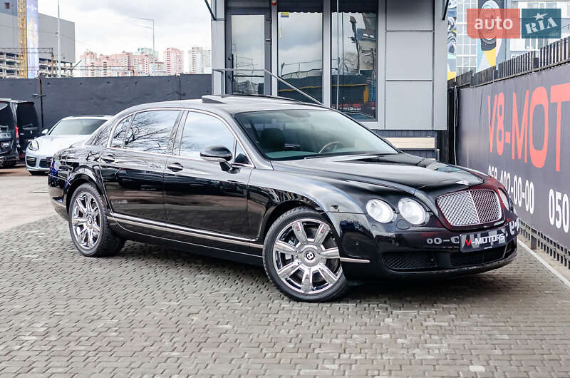 Седан Bentley Flying Spur 2007 в Киеве Седан Bentley Flying Spur 2007 в Киеве