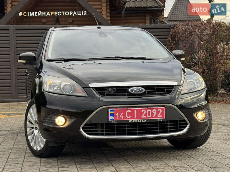 Хэтчбек Ford Focus 2008 в Стрые
