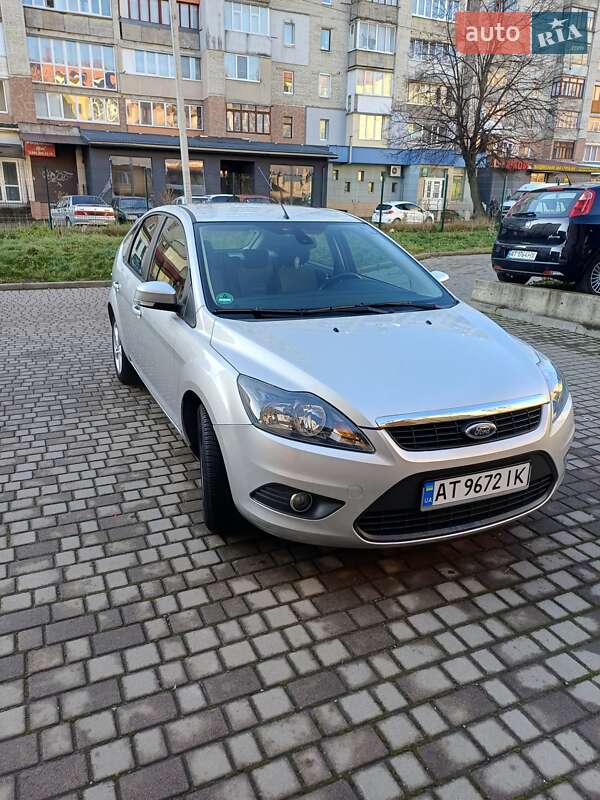 Хэтчбек Ford Focus 2010 в Калуше