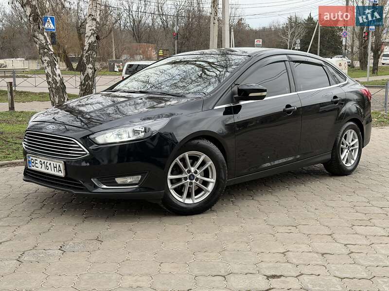 Седан Ford Focus 2015 в Николаеве Седан Ford Focus 2015 в Николаеве