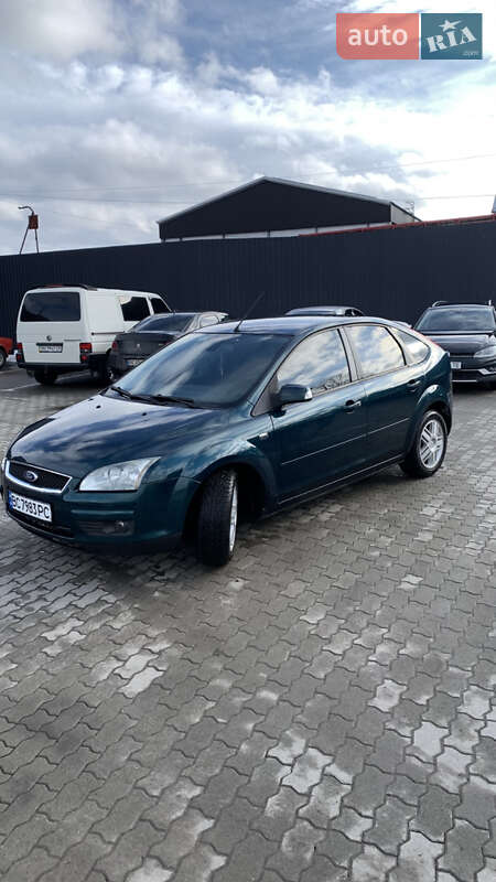Хэтчбек Ford Focus 2007 в Львове Хэтчбек Ford Focus 2007 в Львове