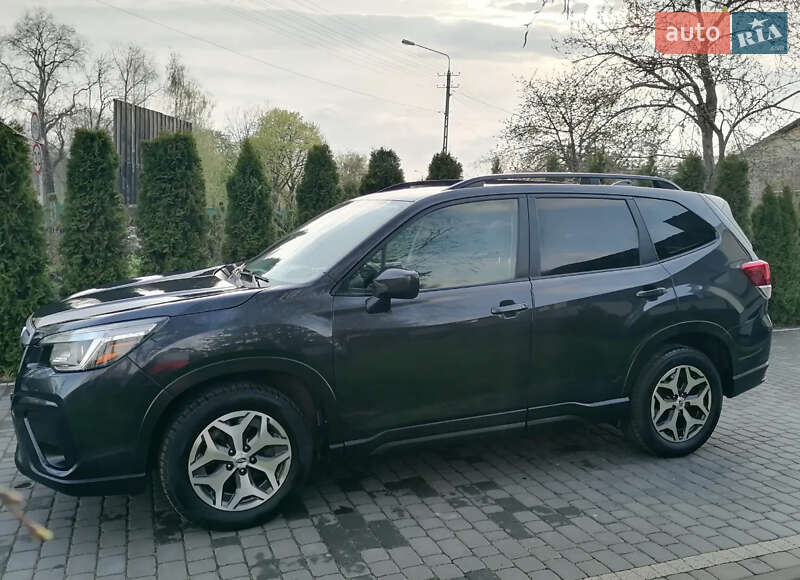 Позашляховик / Кросовер Subaru Forester 2019 в Львові