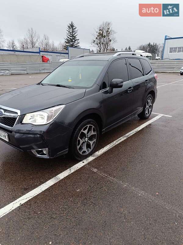 Внедорожник / Кроссовер Subaru Forester 2015 в Ровно