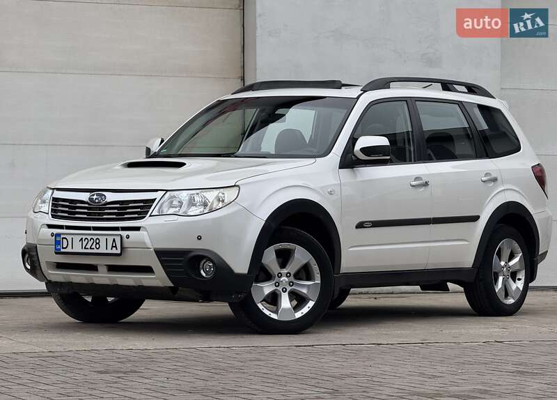 Внедорожник / Кроссовер Subaru Forester 2008 в Сарнах