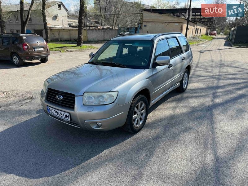 Внедорожник / Кроссовер Subaru Forester 2006 в Днепре