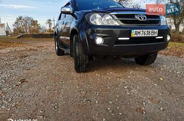 Внедорожник / Кроссовер Toyota Fortuner 2007 в Погребище