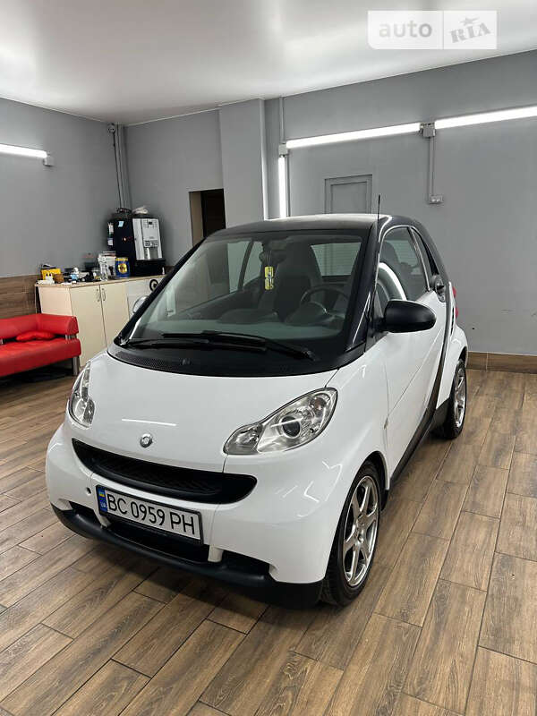 Купе Smart Fortwo 2007 в Пустомытах Купе Smart Fortwo 2007 в Пустомытах