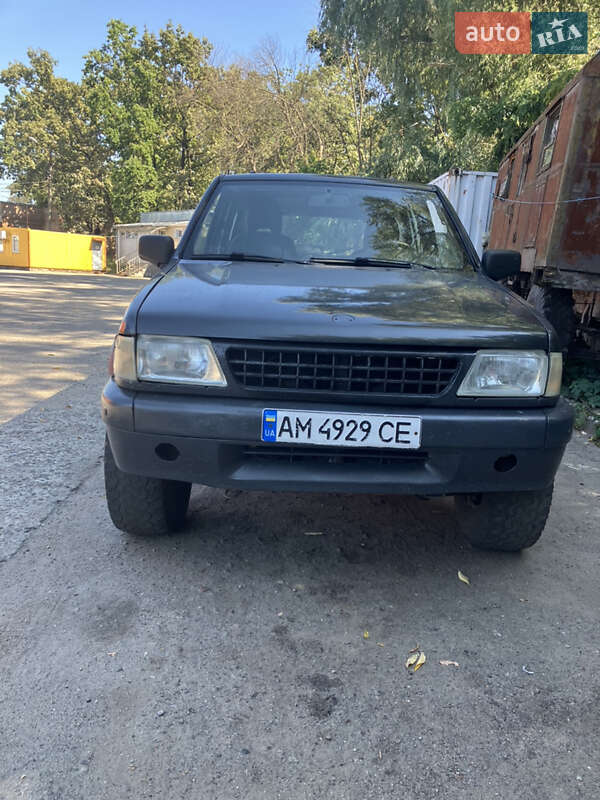 Внедорожник / Кроссовер Opel Frontera 1996 в Киеве