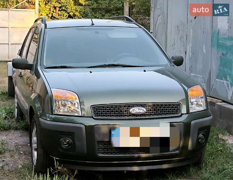 Хэтчбек Ford Fusion 2005 в Черкассах