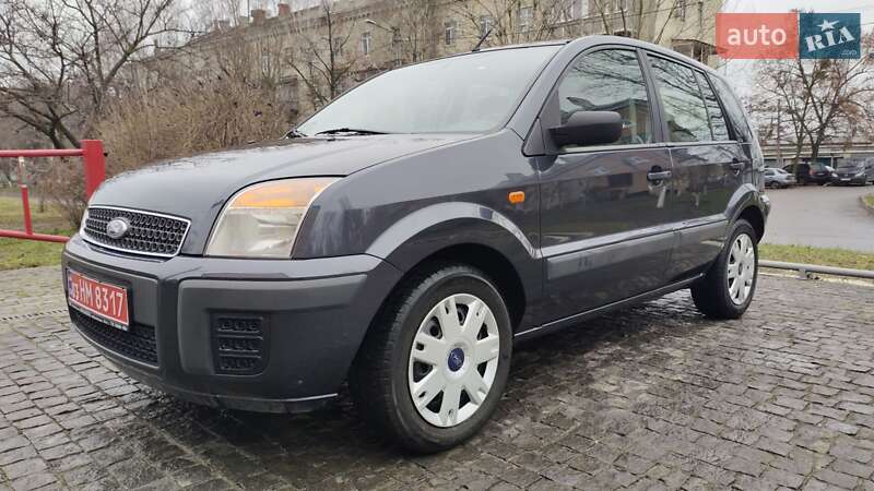 Хэтчбек Ford Fusion 2006 в Харькове