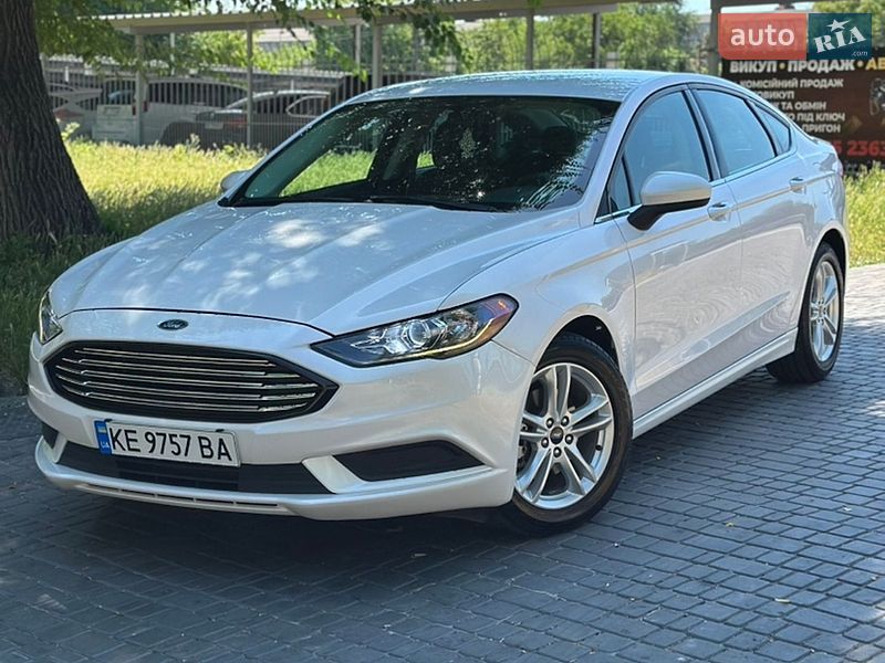 Седан Ford Fusion 2018 в Каменском