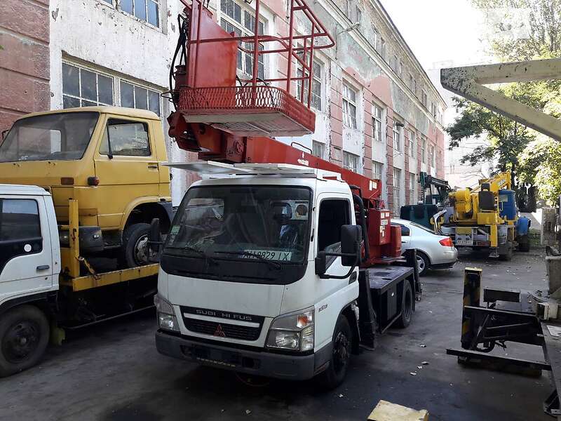 Автовышка Mitsubishi Fuso Canter 2002 в Одессе Автовышка Mitsubishi Fuso Canter 2002 в Одессе