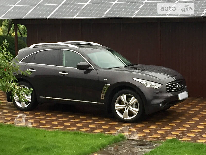 Внедорожник / Кроссовер Infiniti FX 37 2010 в Киеве