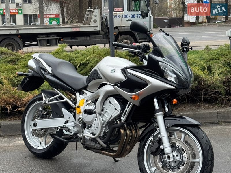 Мотоцикл Спорт-туризм Yamaha FZ6 Fazer 2004 в Хмельницькому