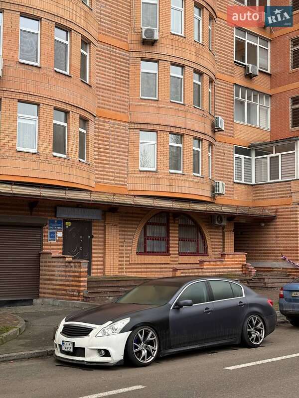 Седан Infiniti G35 2008 в Киеве