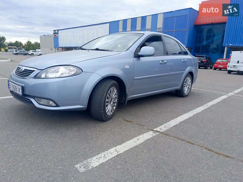 Седан Daewoo Gentra 2014 в Кременчуге