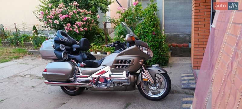Мотоцикл Круизер Honda GL 1800 Gold Wing 2003 в Лысянке