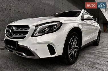 Внедорожник / Кроссовер Mercedes-Benz GLA-Class 2018 в Харькове