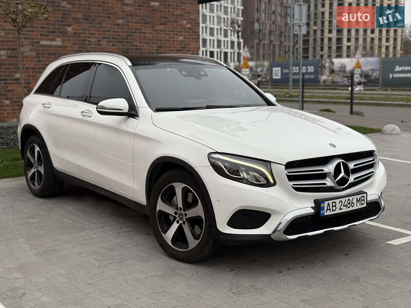 Внедорожник / Кроссовер Mercedes-Benz GLC-Class 2017 в Киеве