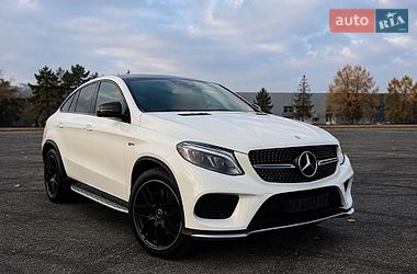 Позашляховик / Кросовер Mercedes-Benz GLE-Class 2016 в Чернігові