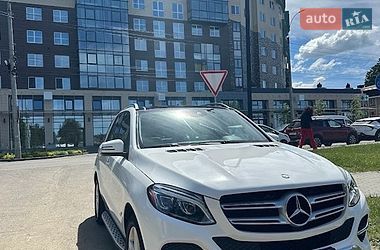 Позашляховик / Кросовер Mercedes-Benz GLE-Class 2016 в Чернівцях