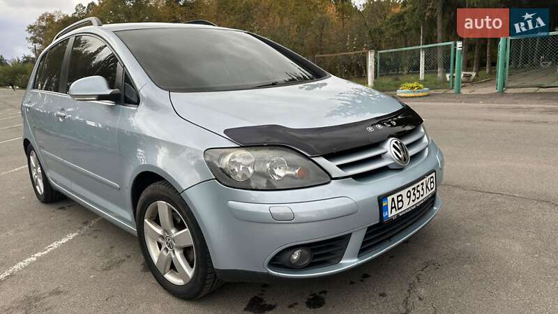 Хэтчбек Volkswagen Golf Plus 2008 в Ладыжине