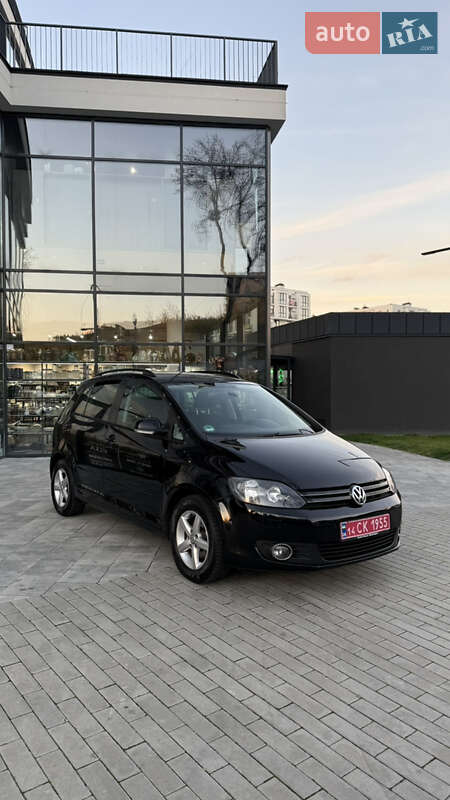 Хэтчбек Volkswagen Golf Plus 2010 в Ужгороде Хэтчбек Volkswagen Golf Plus 2010 в Ужгороде
