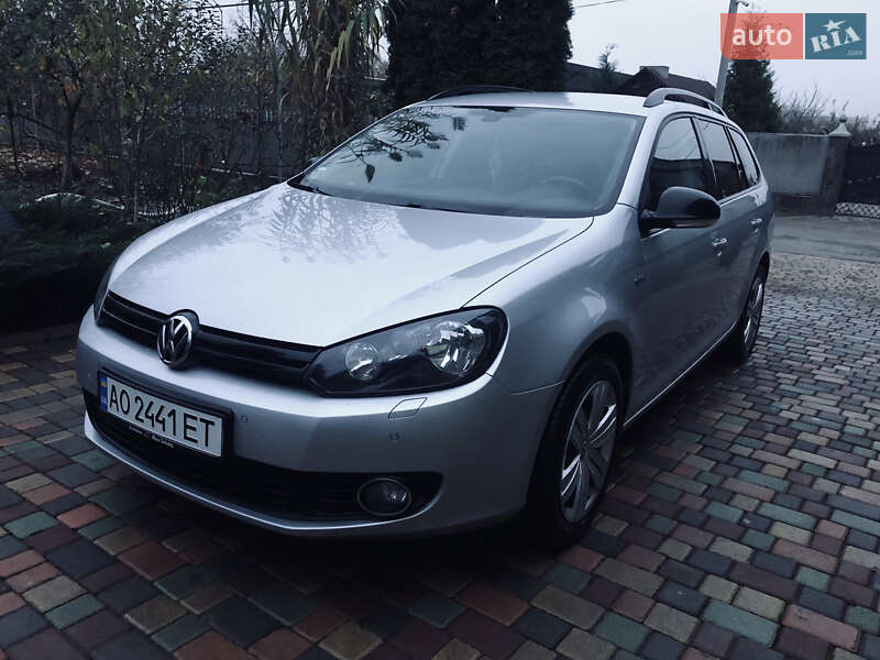 Универсал Volkswagen Golf 2013 в Виноградове Универсал Volkswagen Golf 2013 в Виноградове