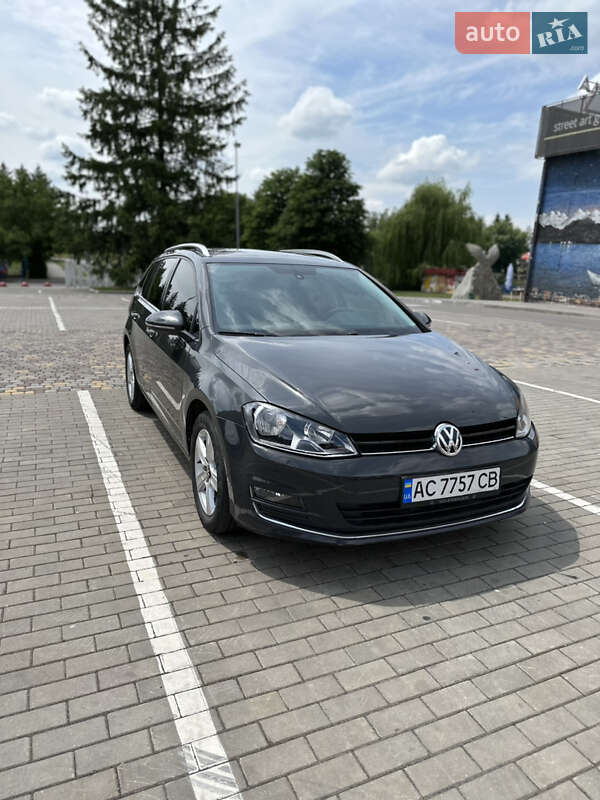 Универсал Volkswagen Golf 2013 в Луцке