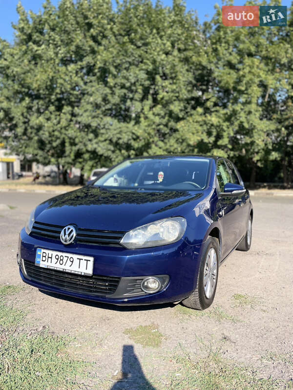 Хетчбек Volkswagen Golf 2010 в Одесі