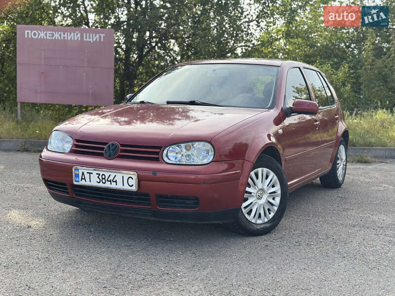 Хэтчбек Volkswagen Golf 2000 в Коломые