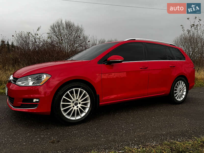 Универсал Volkswagen Golf 2015 в Снятине