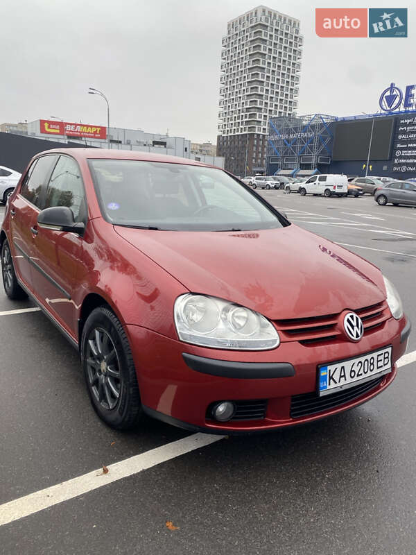 Хэтчбек Volkswagen Golf 2008 в Киеве Хэтчбек Volkswagen Golf 2008 в Киеве