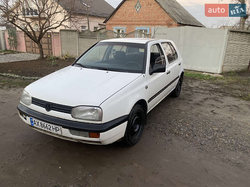 Хетчбек Volkswagen Golf 1994 в Харкові