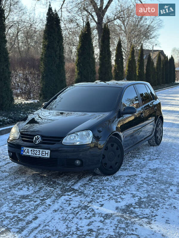 Хэтчбек Volkswagen Golf 2008 в Каменском Хэтчбек Volkswagen Golf 2008 в Каменском