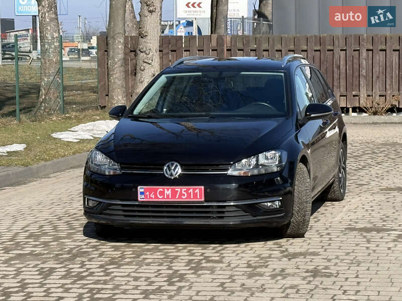 Універсал Volkswagen Golf 2018 в Стрию Універсал Volkswagen Golf 2018 в Стрию