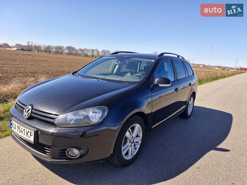 Универсал Volkswagen Golf 2013 в Киеве