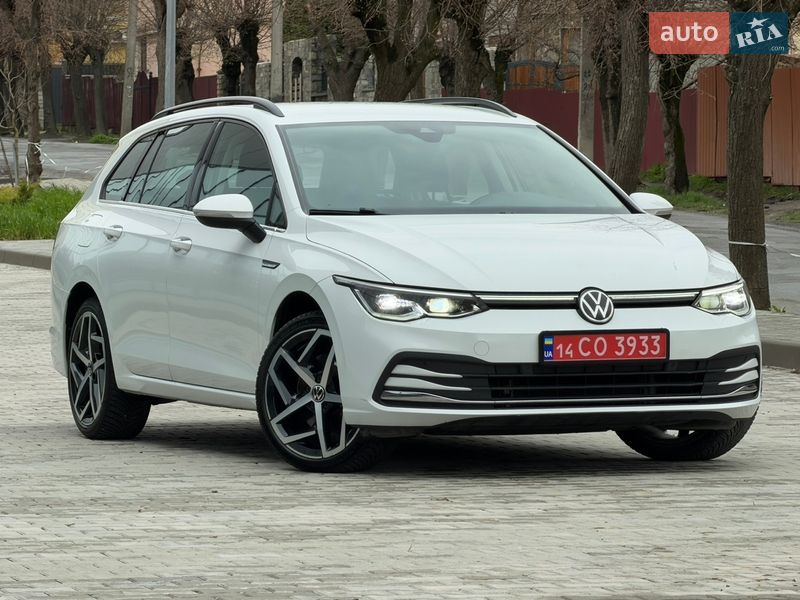 Универсал Volkswagen Golf 2020 в Черновцах