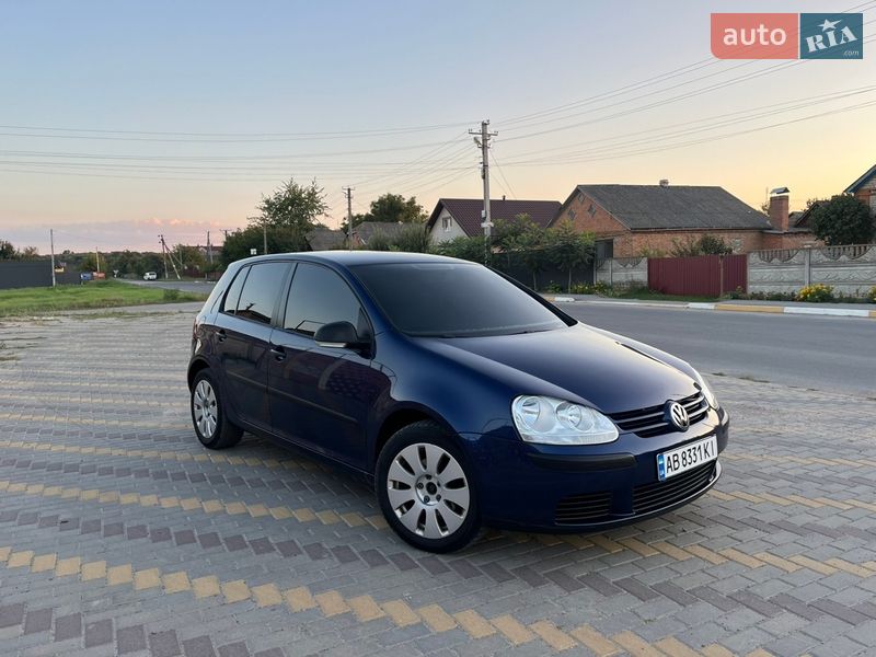 Хэтчбек Volkswagen Golf 2007 в Ильинцах