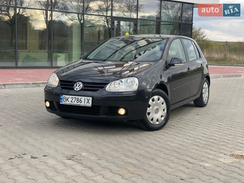 Хетчбек Volkswagen Golf 2007 в Рівному