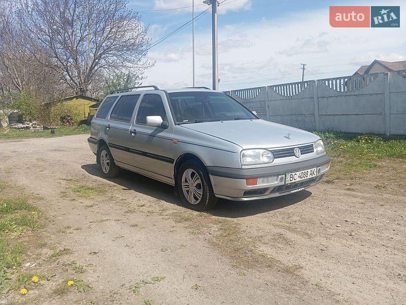 Універсал Volkswagen Golf 1997 в Дубні