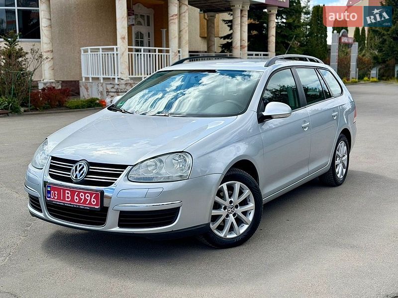 Універсал Volkswagen Golf 2008 в Тернополі