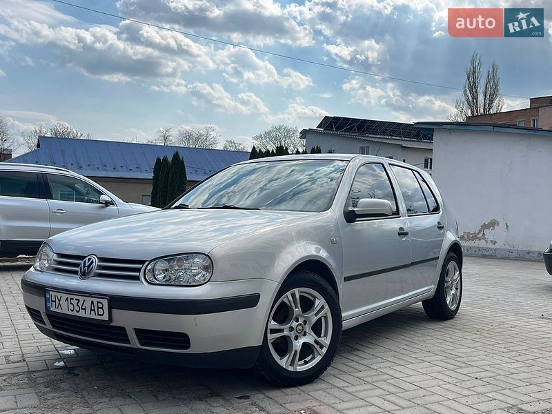 Хэтчбек Volkswagen Golf 2000 в Каменец-Подольском