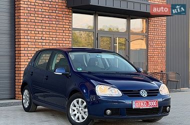 Хэтчбек Volkswagen Golf 2007 в Иршаве