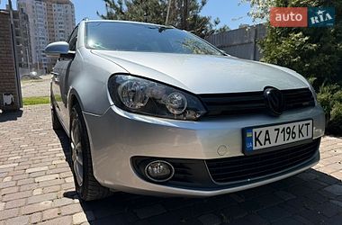 Универсал Volkswagen Golf 2013 в Буче